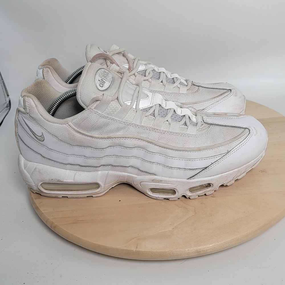 Nike Air Max 95 Shoes Mens Size 11 Essential White Sneakers Athletic Trainers